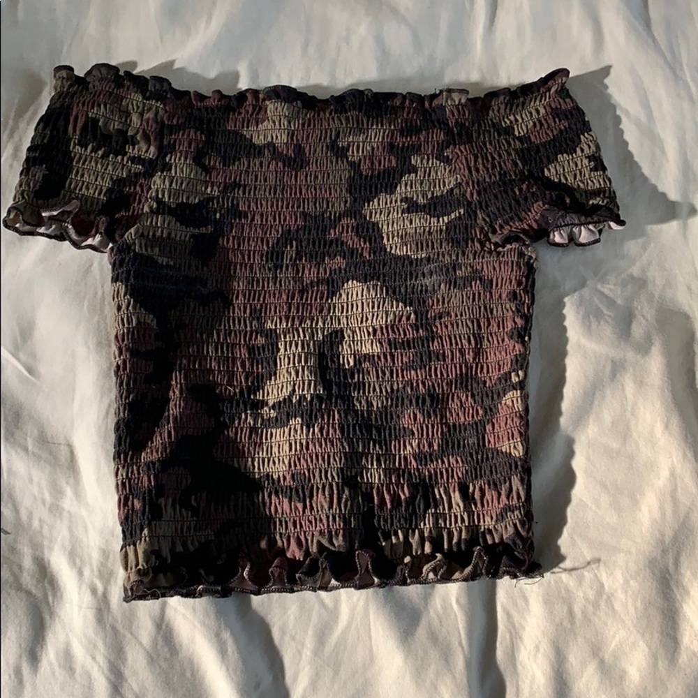 Crop top